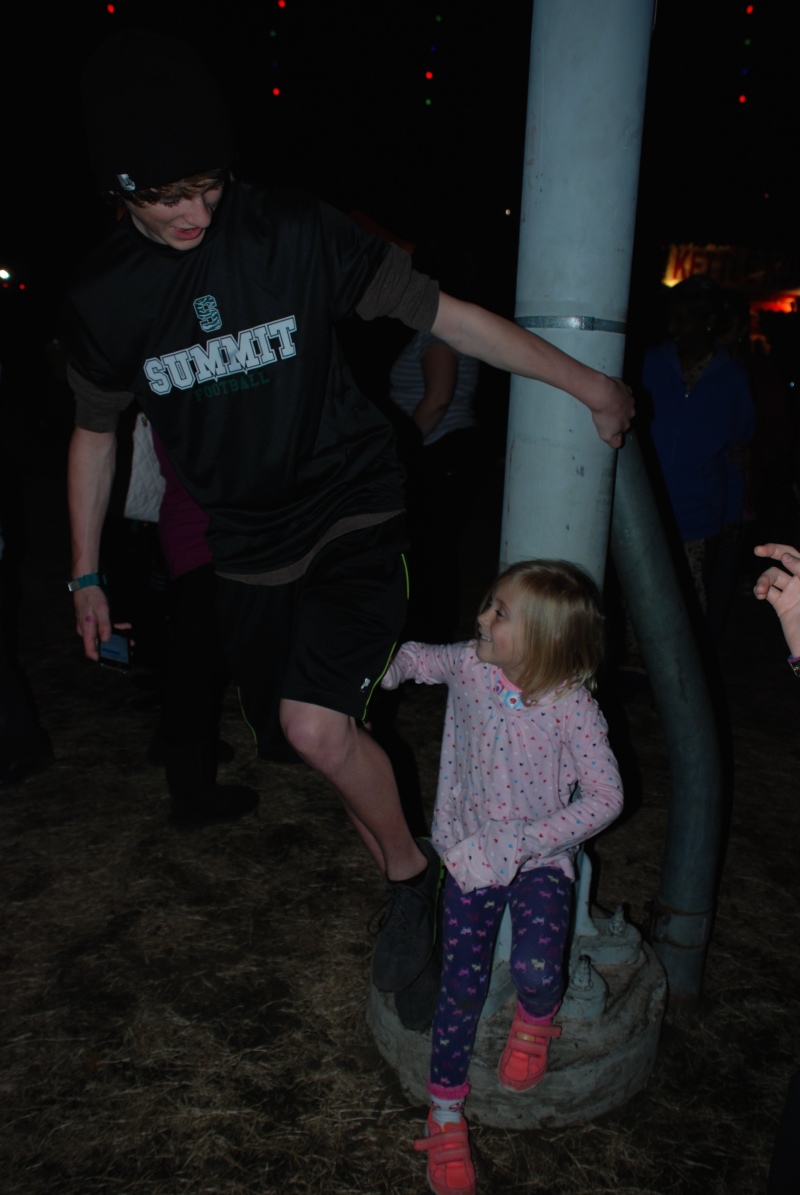 2013-12-20 19-59-45 Trail of Lights.jpg